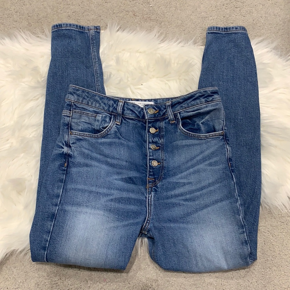 Zara High Waisted Light Wash Skinny Jeans
